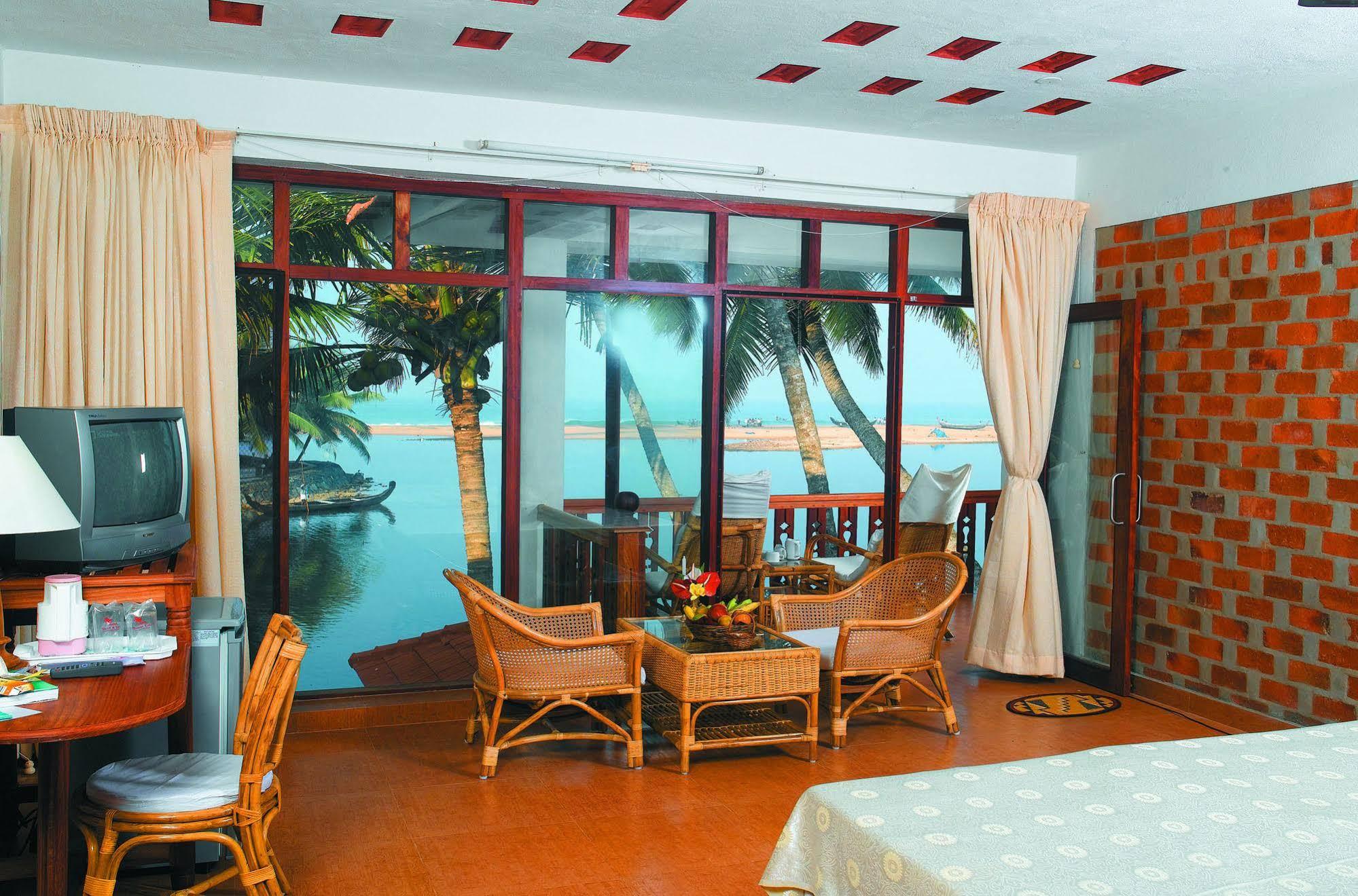And Ayurvedic Resort, सहारा Kovalam
